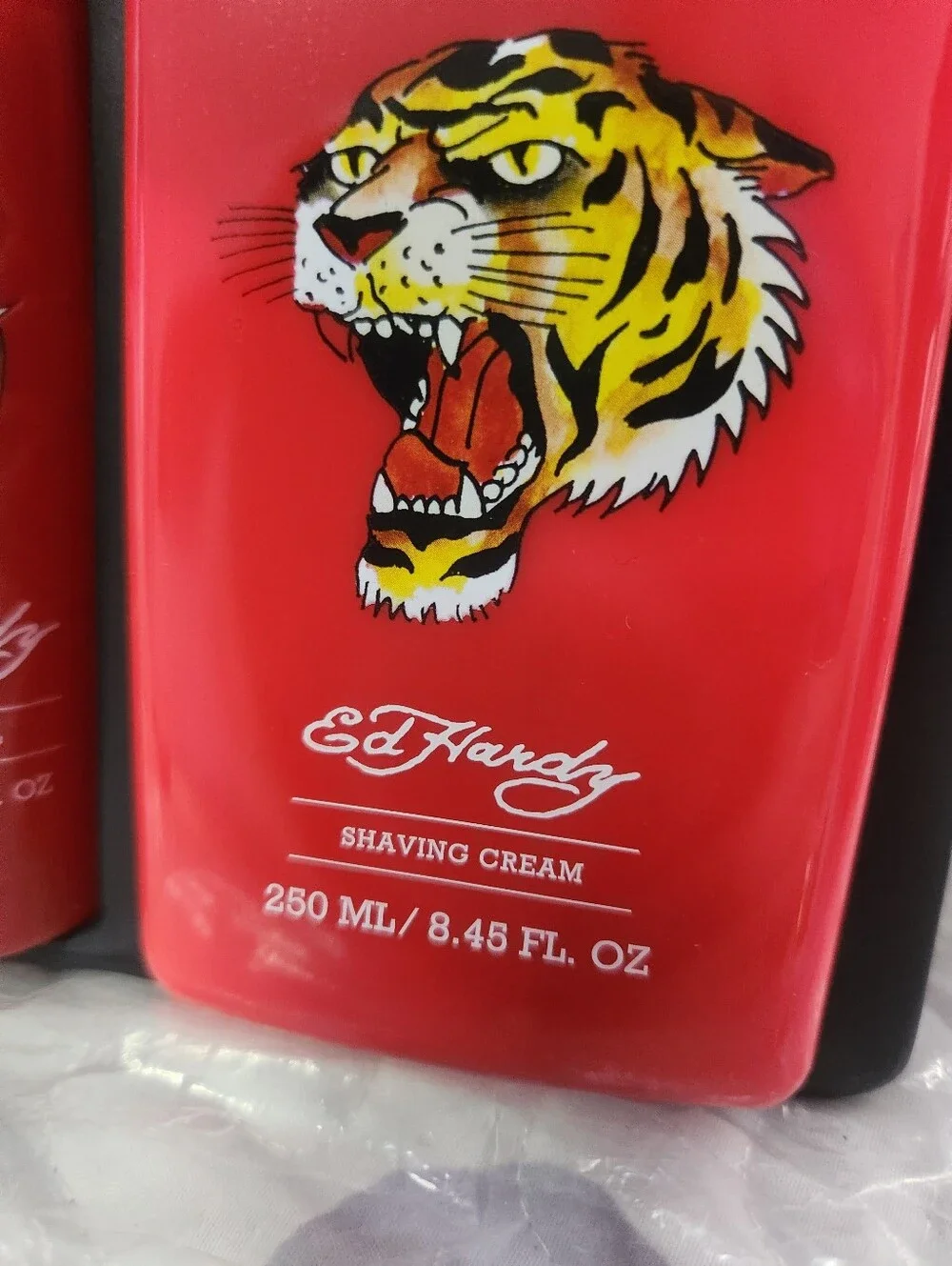 Ed Hardy Grooming Kit